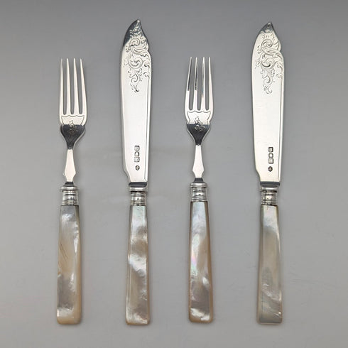 1904 年英國古董白色珍珠手柄純銀刀片 2 對甜點餐具 William Hutton